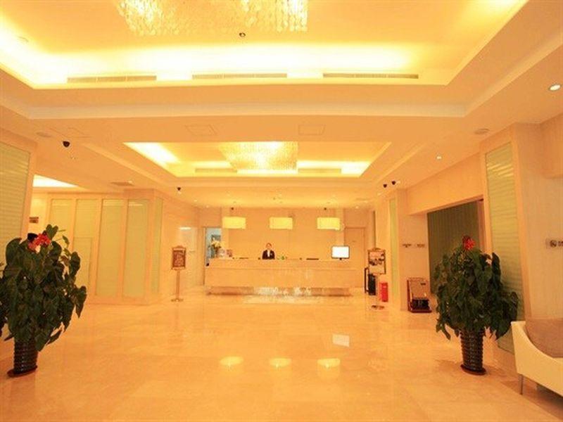 Ji Hotel Culture Center Тиендзин Екстериор снимка